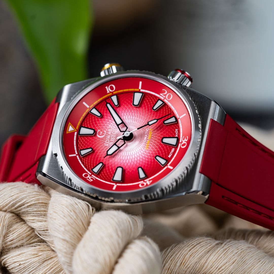 Edward Christopher custom mechanical watch – Manta model in rose red