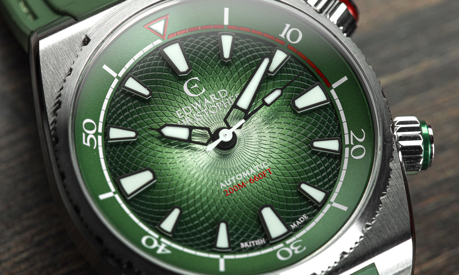 Edward Christopher custom mechanical watch guilloché dial – Manta model in forest green