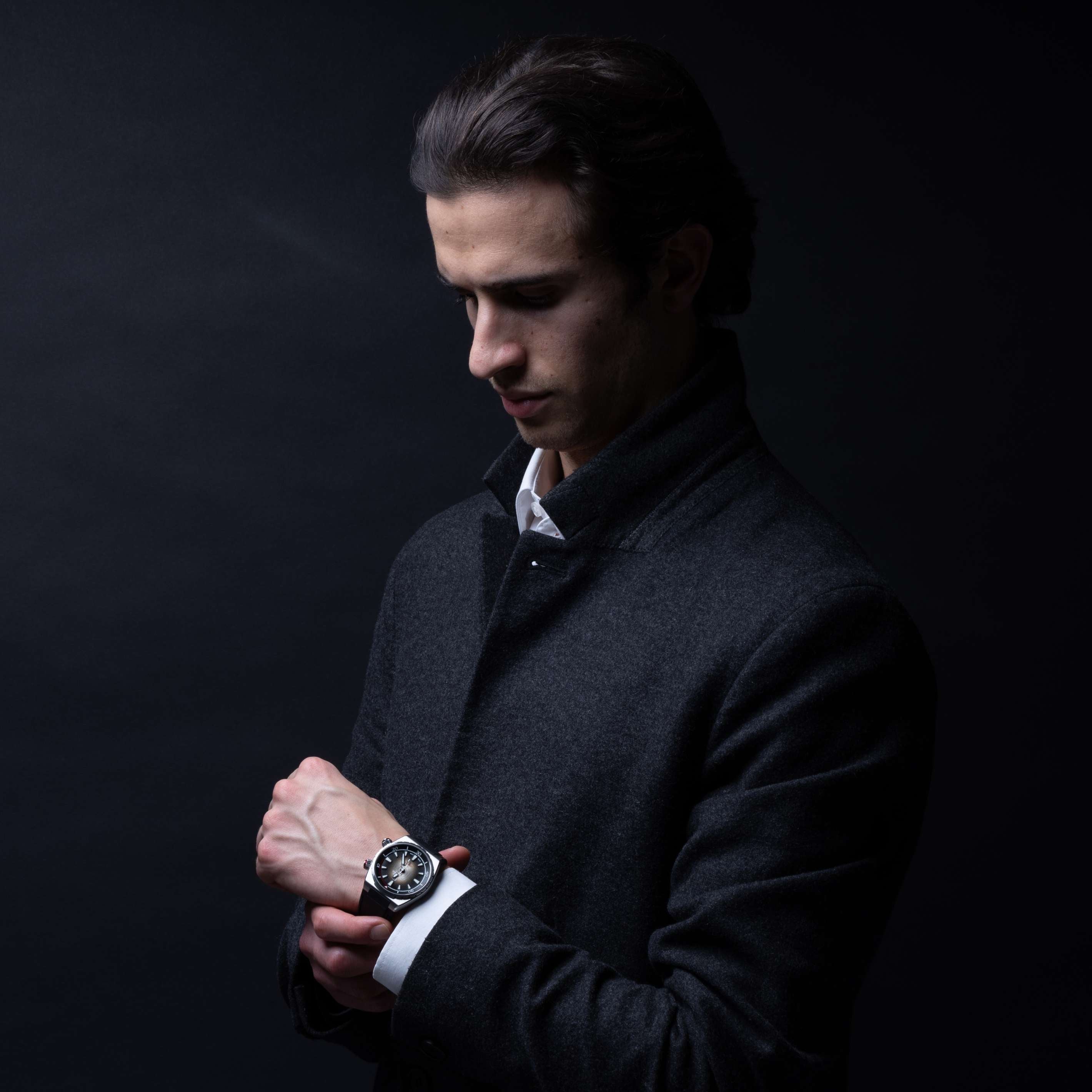 Sport watch hotsell with suit